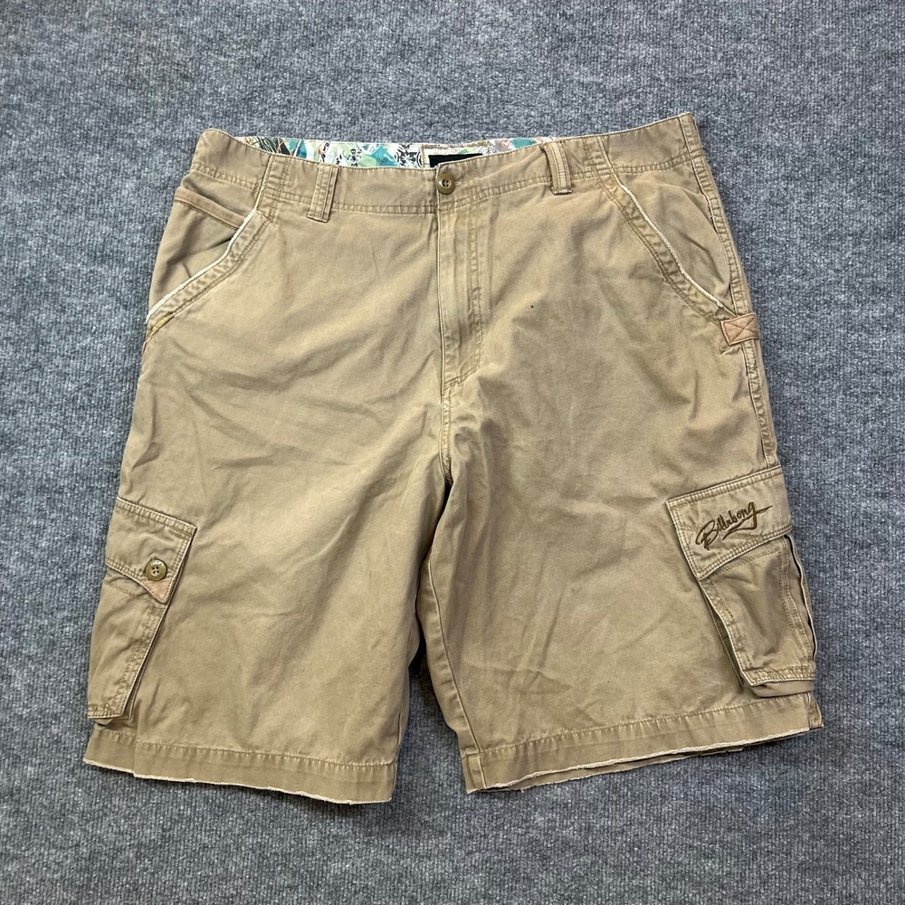 Billabong Cargo Shorts Men's Beige Pockets High Rise Casual Outdoor Hiking - W42